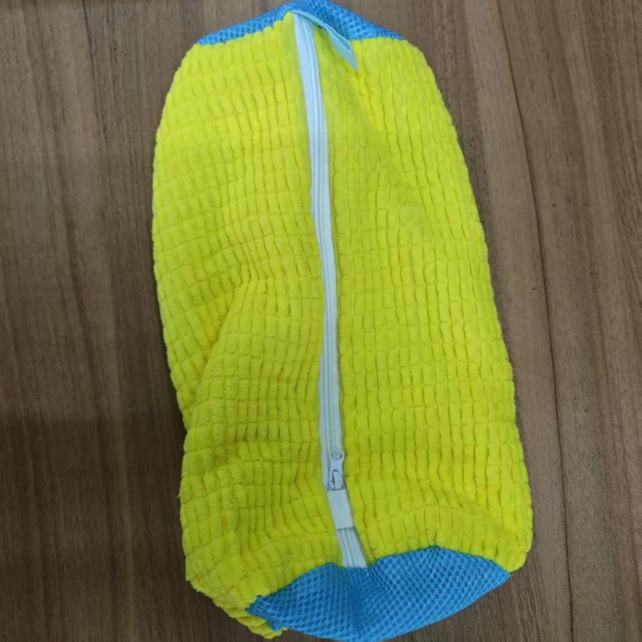 Shoe Washing Machine Bag for Sneakers & Casual Shoes Yellow with Blue Zipper
