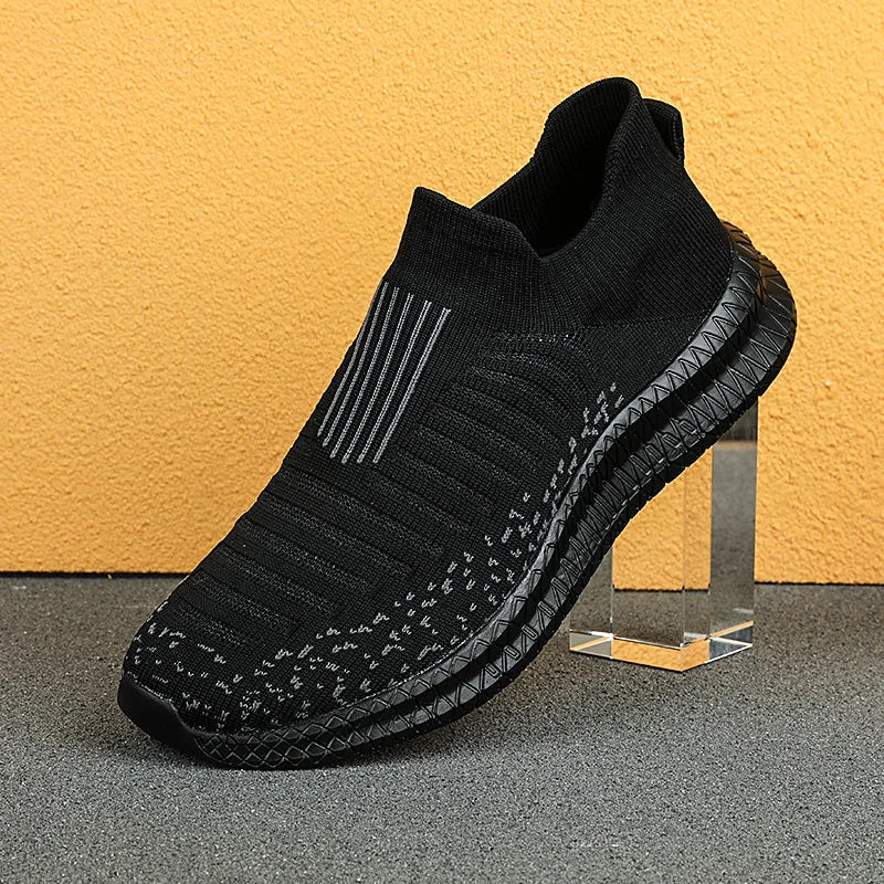 Breathable Men's Lightweight Slip-On Mesh Walking Sneakers - Non-Slip Vulcanized Sole