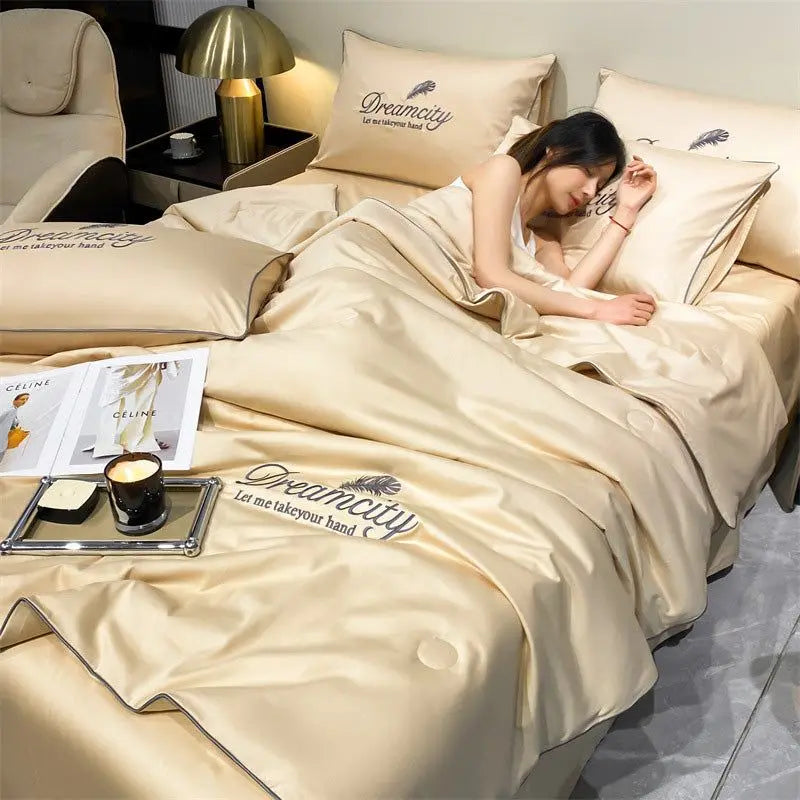 Embroidery Summer Cooling Quilt - Breathable Ice Silk Comforter 4-Piece Bedding Set (Queen 200 x 230 cm / 78.7 x 90.6 in)