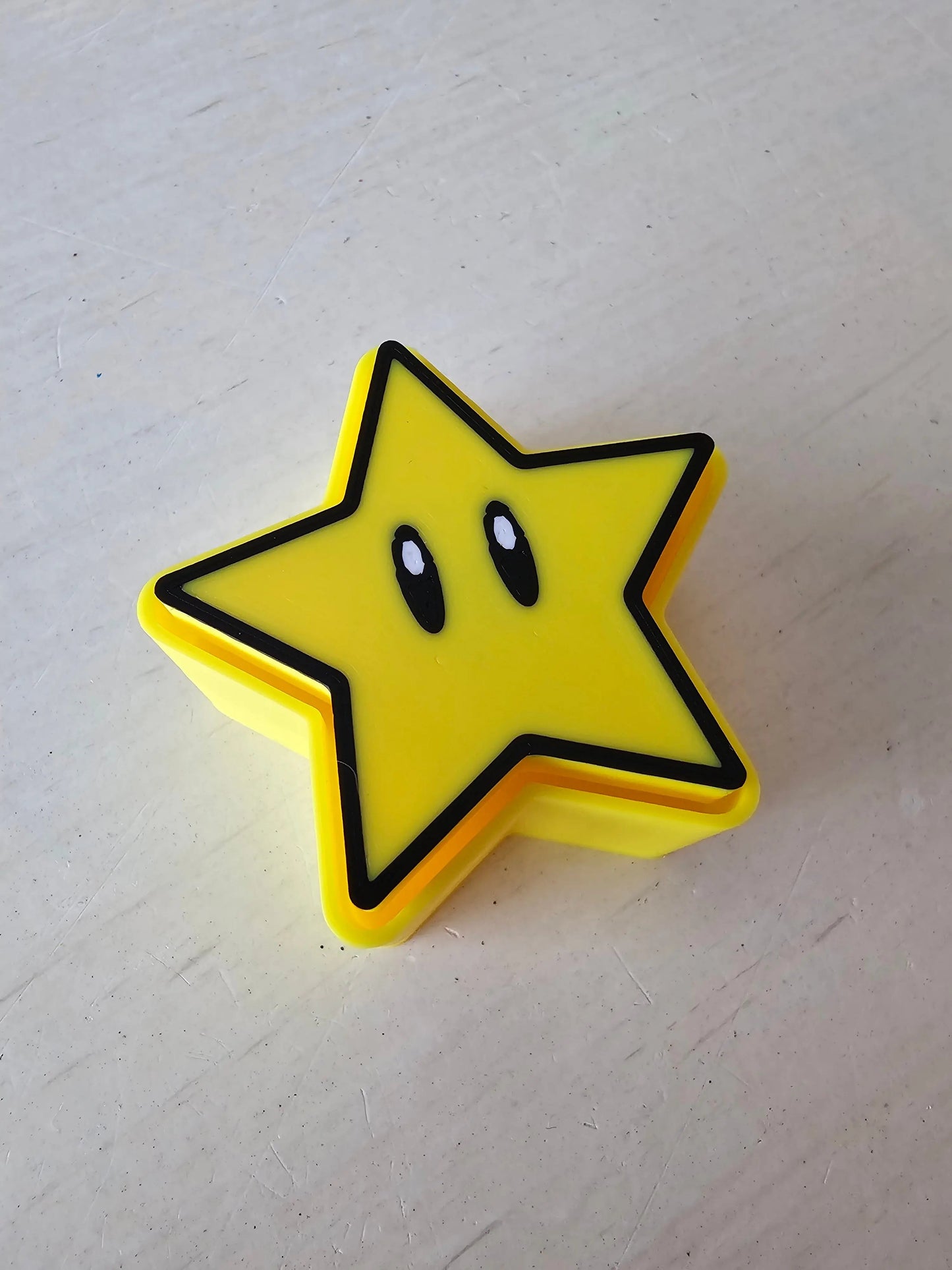 The Tween Space Retro Star Fidget Clicker — Single Clicker | 3D Printed