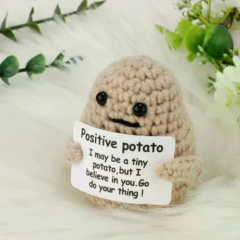 Handmade Mini Crochet Potato Plush Doll – Wool Knit Pocket Hug with Greeting Card, Funny Christmas & Holiday Home Decor Gift