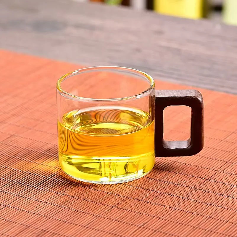 120ml (4 fl oz) Heat-Resistant Glass Tea Cup with Walnut Handle, Mini Espresso & Coffee Mug, Borosilicate Teaware (1-Piece)