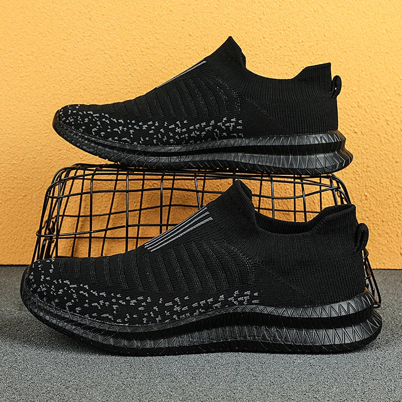 Breathable Men's Lightweight Slip-On Mesh Walking Sneakers - Non-Slip Vulcanized Sole