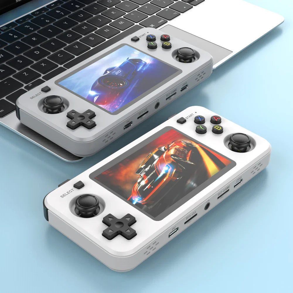 Portable Retro Handheld Game Console – Open-Source Pocket Player, 3.5-inch (8.9 cm) Display, 64GB/128GB, 10,000+ Games, Kids Gift