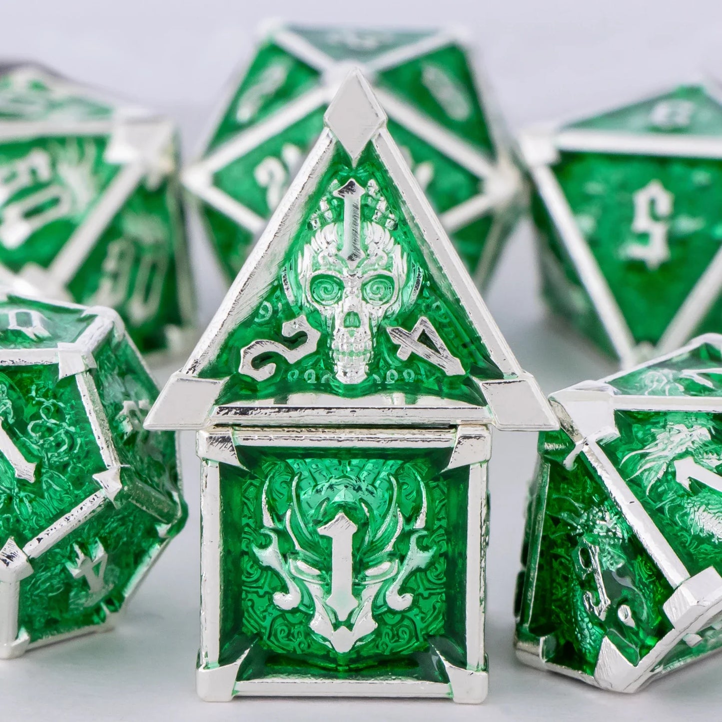 Skull and Dragon Metal Dice Set - 7-Piece Polyhedral DnD Dice for Dungeons & Dragons Tabletop RPG