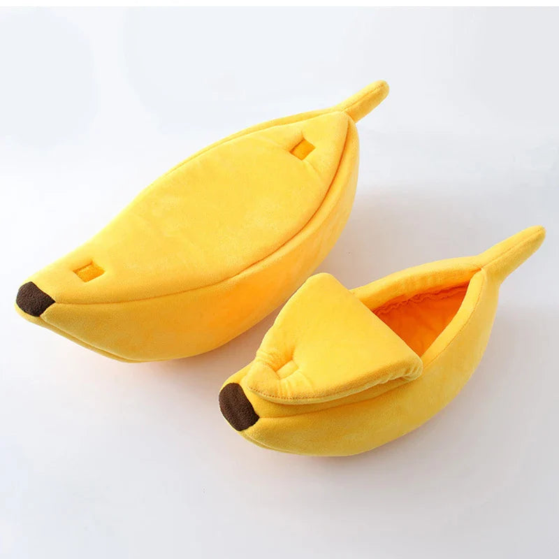 Banana-Shaped Plush Pet Bed – Cozy Cat & Small Dog House, Small (40×12×19 cm / 15.7×4.7×7.5 in) & Medium (51×14×20 cm / 20.1×5.5×7.9 in) – Yellow, Pink, Beige, Green