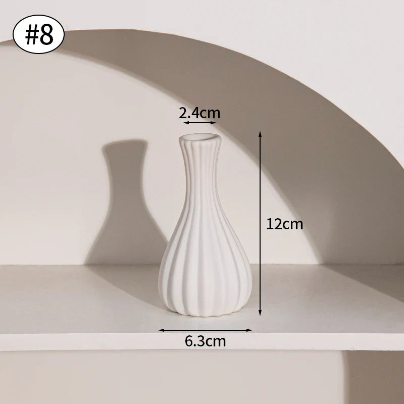 White Ceramic Bud Vase Nordic Matte Decorative Vase for Home Living Room Tabletop Flower Arrangements Photo Props