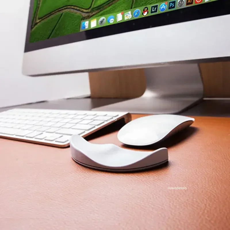 Ergonomic Silicone Gel Wrist Rest Mouse Pad — Non-Slip Support for Office & Gaming (10 x 4 x 1.7 cm / 3.9 x 1.6 x 0.7 in)