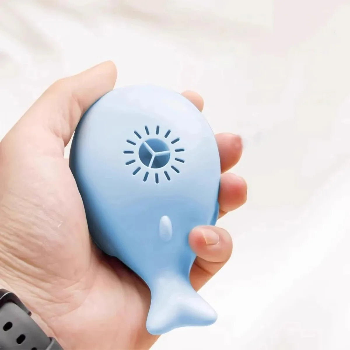 Whale-Shaped Electric Floating Ball Cat Toy USB Rechargeable Dual-Function Fan Portable 3C Certified