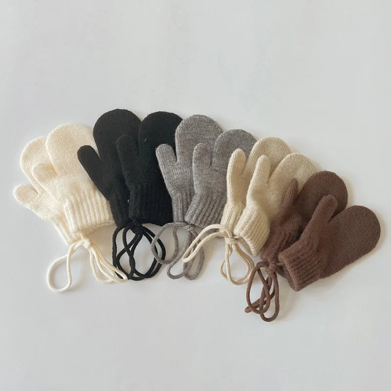 Kids Wool Winter Mittens Candy-Colored Knitted Gloves for 1-4 Years (14.5 x 9 cm / 5.7 x 3.5 in)