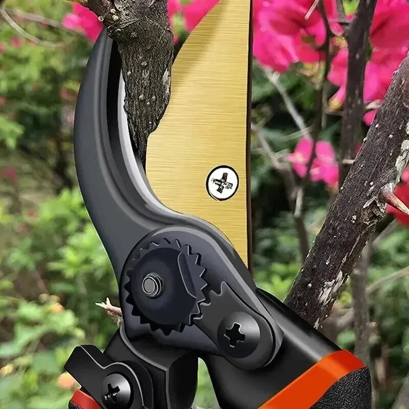 10-Inch (25 cm) Garden Pruning Shears — SK5 Steel, 35 mm Cut Capacity, Ergonomic Non-Slip Handle