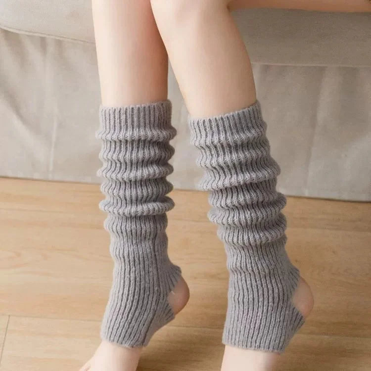Stirrup Over-the-Calf Knitted Socks & Leg Warmers — 41 cm (16 in) Long Boot Cuffs for Women, Unisex