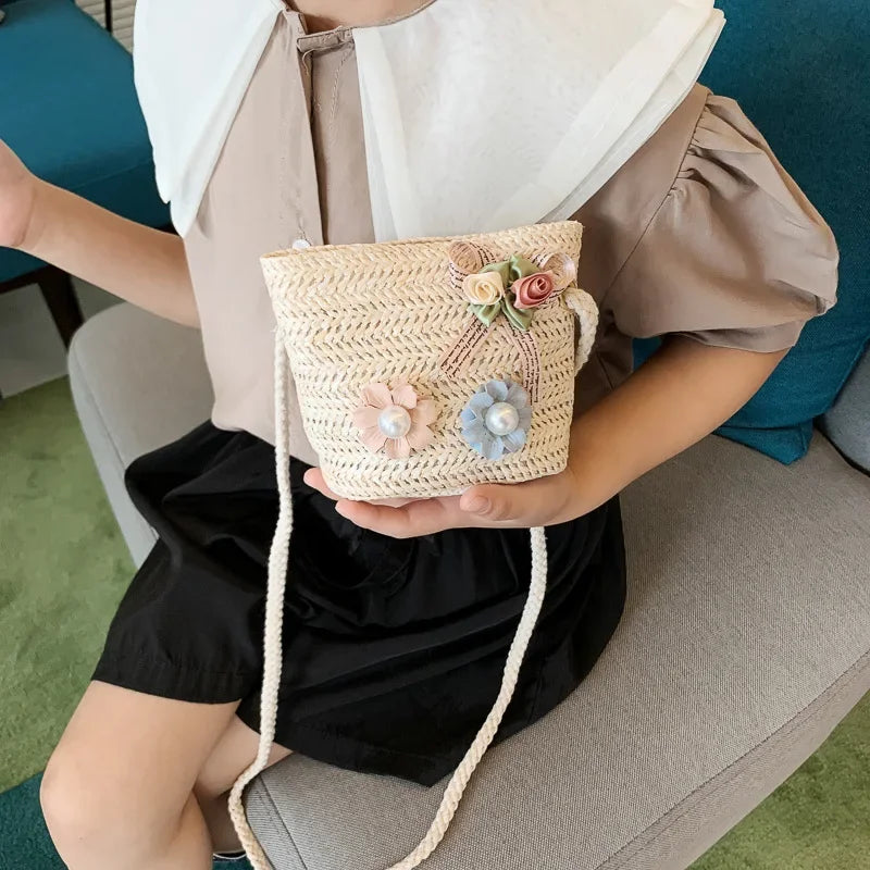 Girls Daisy Straw Mini Messenger Bag, Kids Shoulder Handbag with Coin Purse