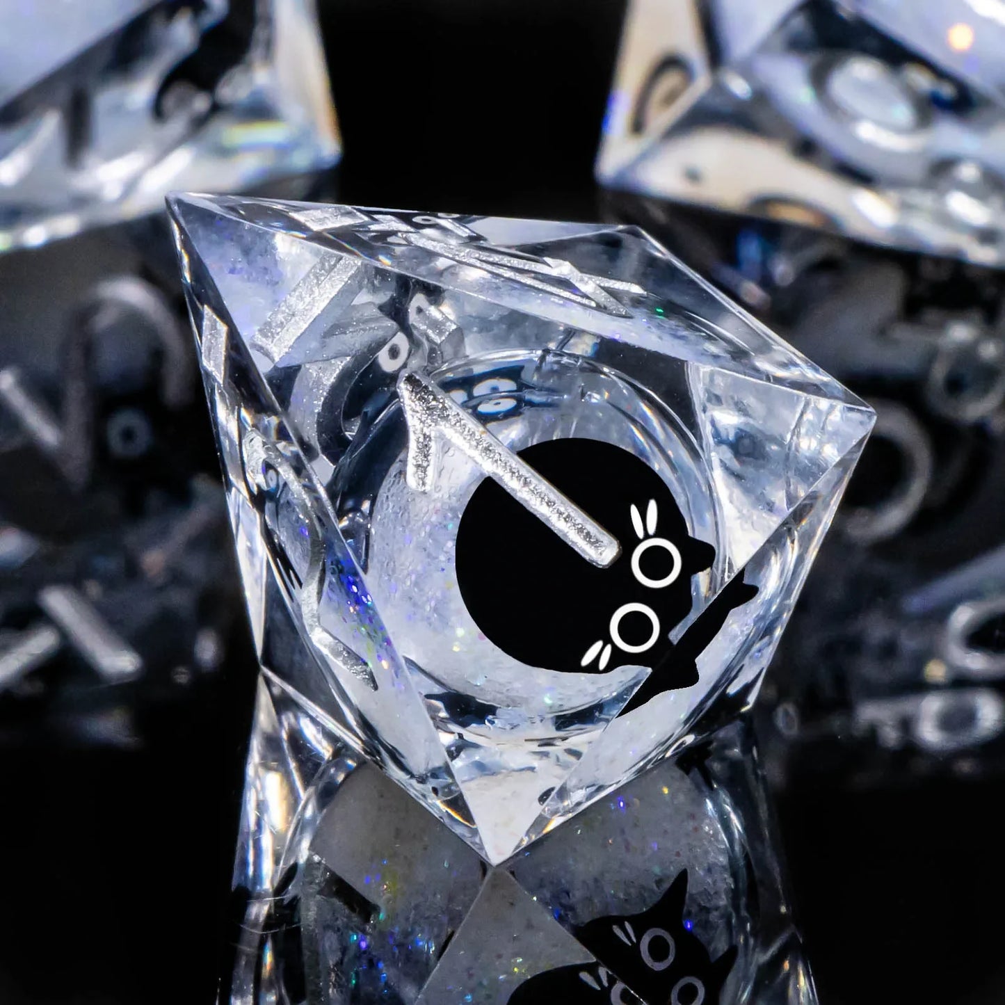 Liquid-Core Cat Resin 7-Piece RPG Dice Set — Sharp-Edge Polyhedral D20 D12 D10 D8 D6 D4 for Dungeons & Dragons & Tabletop