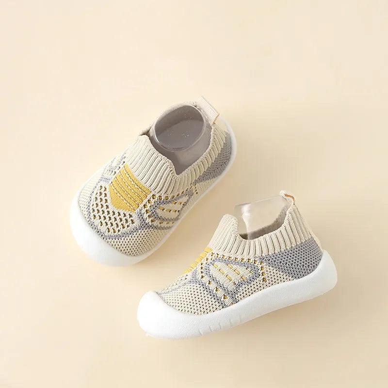 Baby Anti-Slip Breathable First Walker Crib Socks with Rubber Sole (11.5–15.5 cm / 4.5–6.1 in)