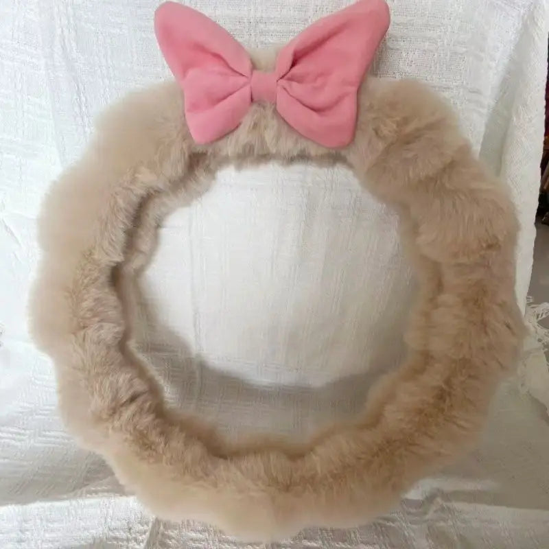 Plush Velvet Steering Wheel Cover – Soft Winter Car Handlebar Cover for Women, Cute High-End Interior Accessory