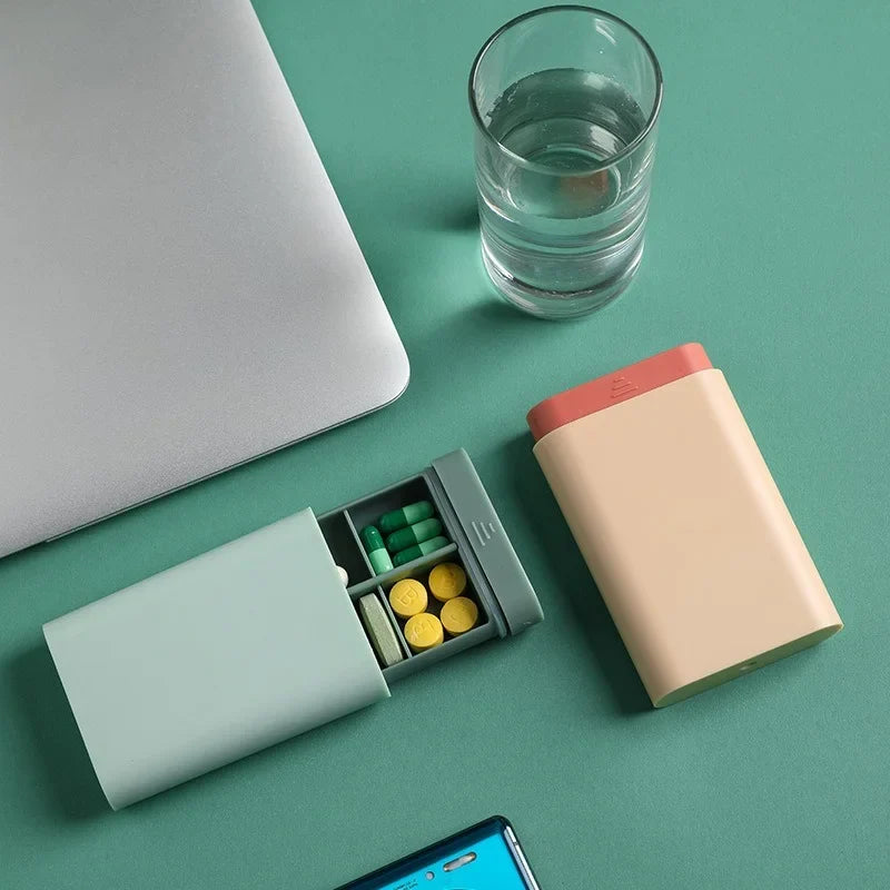 Mini Portable 7-Day Pill Organizer – 6-Compartment Travel Vitamin & Medicine Case