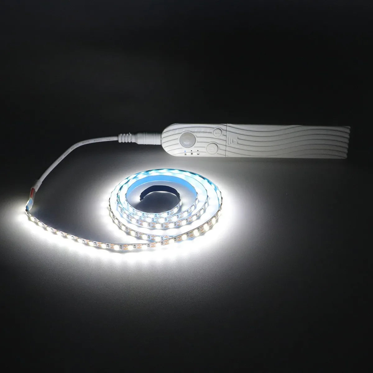 LED Motion Sensor Strip Light - Battery Powered (4×AAA) Waterproof Under-Cabinet Closet Wardrobe Pantry - 1/2/3M (3.3/6.6/9.8 ft)