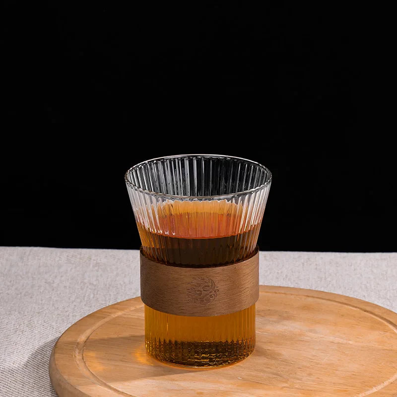 Japanese-Style Glass Coffee Mug with Walnut Sleeve – Kawaii Transparent Tea & Beer Cup