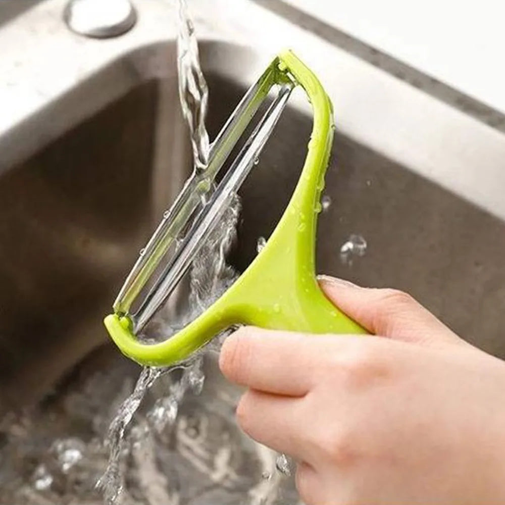 Ergonomic Stainless Steel Vegetable Peeler with Non-Slip Handle, Green