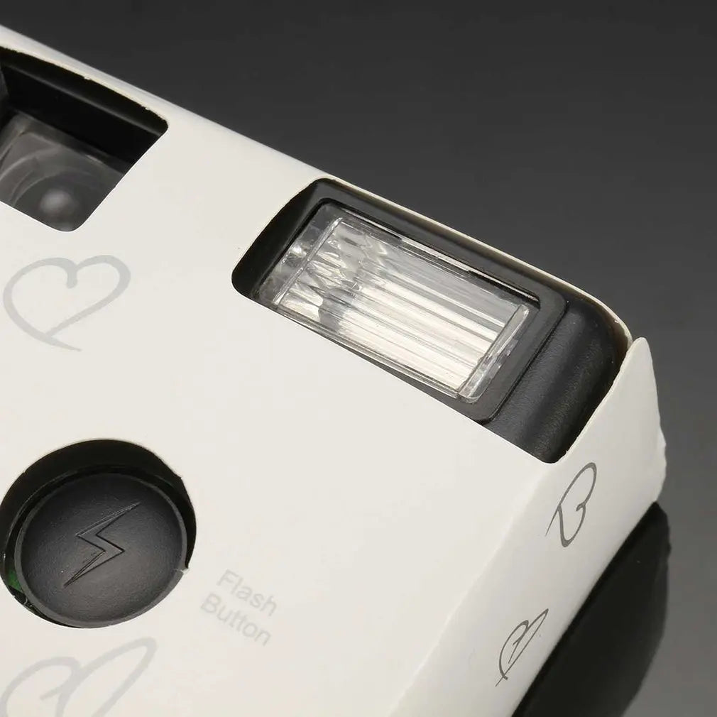 Retro 35mm Disposable Film Camera - 16 or 27 Exposures, Single-Use Party & Kids Gift (1-6 Pack)