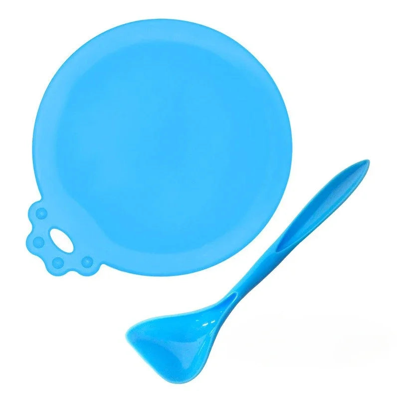 2-Piece Reusable Silicone Pet Can Lid & Spoon Set – Universal Fit (2.5/2.9/3.3 in | 6.35/7.37/8.38 cm) Airtight Seal for Dog & Cat Food