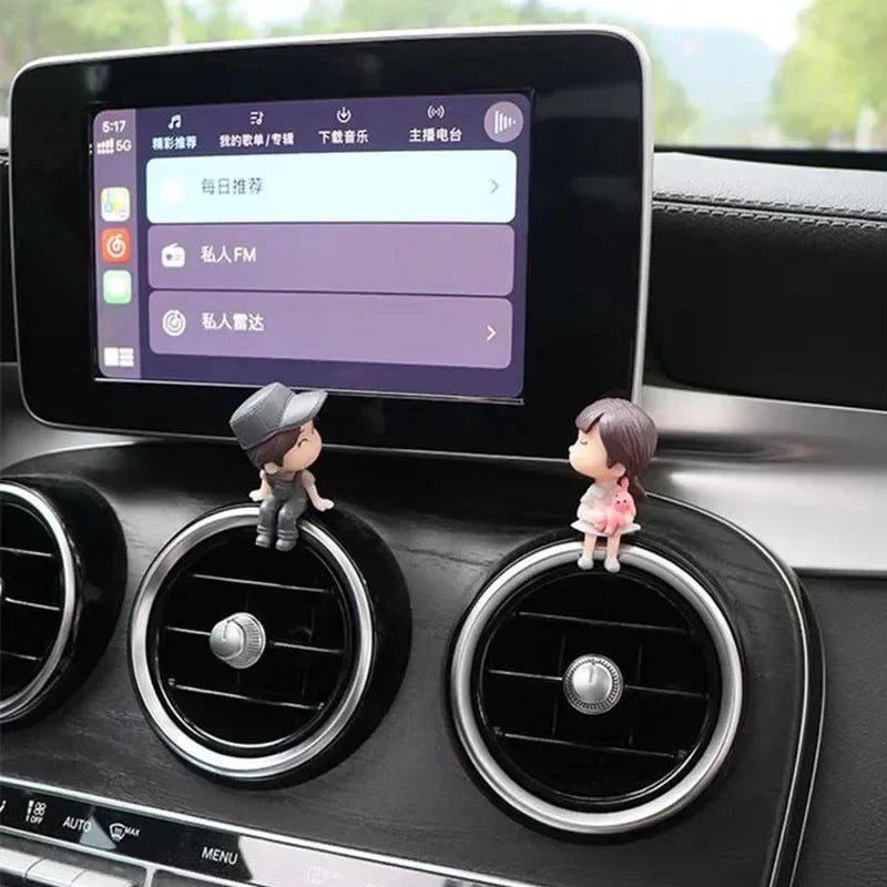 Cute Cartoon Couple Car Dashboard Figurines - Romantic Balloon Ornament Car Interior Gift