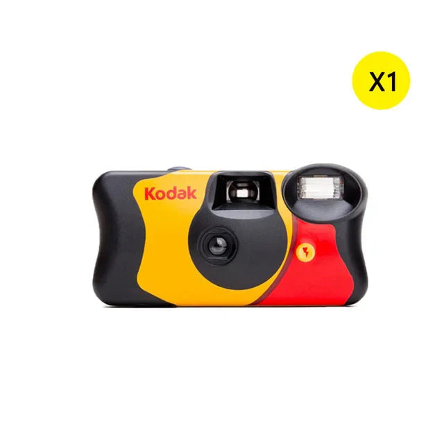 Single-Use Disposable Film Camera — 27/39 Exposures, ISO 800, Built-In Manual Flash