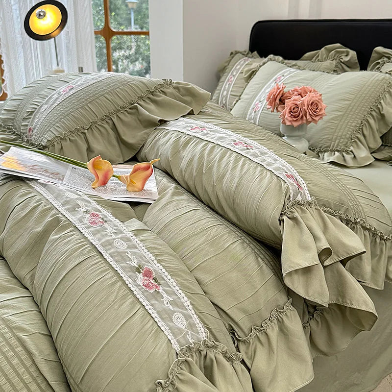 Princess Lace Ruffle Washed Cotton Duvet Cover Set - Seersucker Soft Bedding, 3/4-Piece (Single, Queen, King)