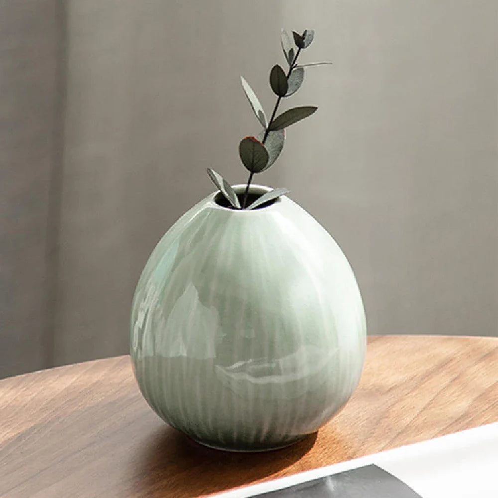 Simple Ceramic Porcelain Vase for Hydroponic Plants — Minimalist Small Vase for Living Room & Dining Table Decor