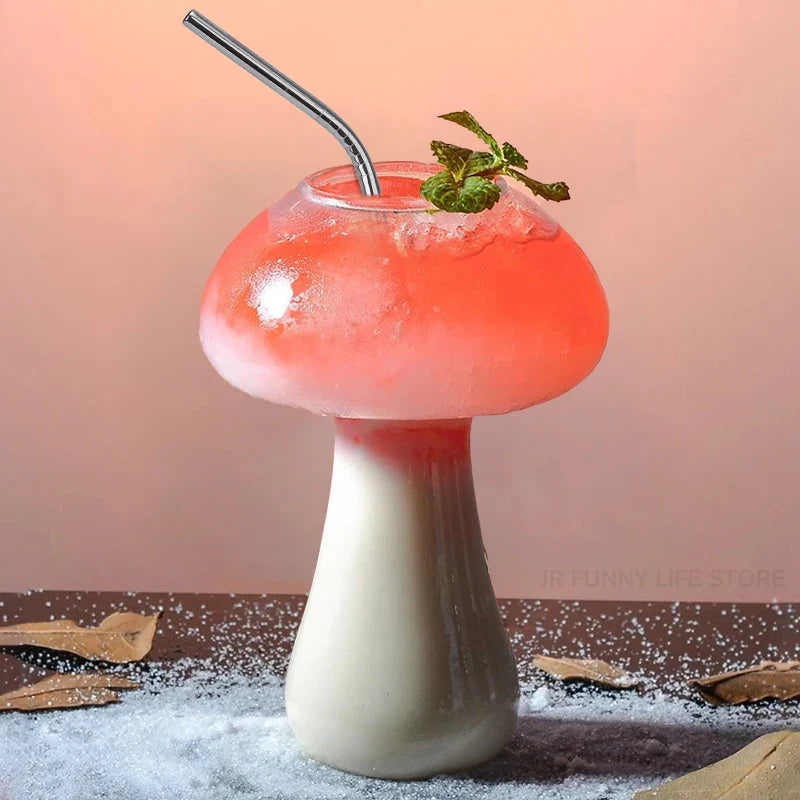 Mushroom Cocktail Glass with Straw - Clear Creative Drinkware for Cocktails, Beer & Iced Coffee