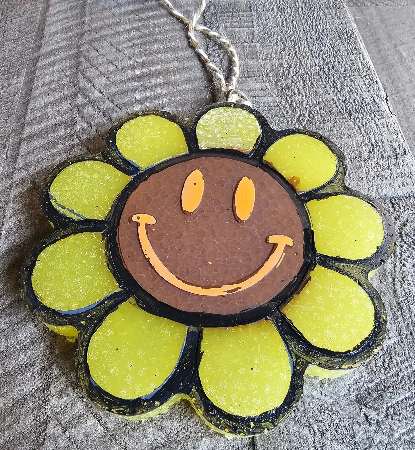 Smiley Face Daisy Car Freshie – Handmade Boho Aroma Bead Air Freshener