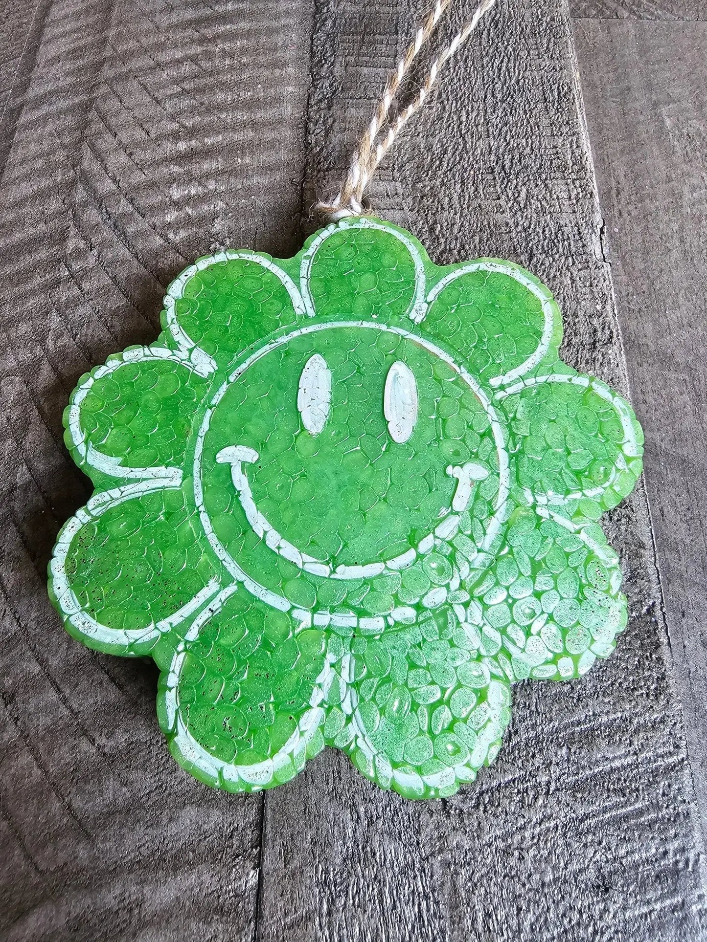 Smiley Face Daisy Car Freshie – Handmade Boho Aroma Bead Air Freshener